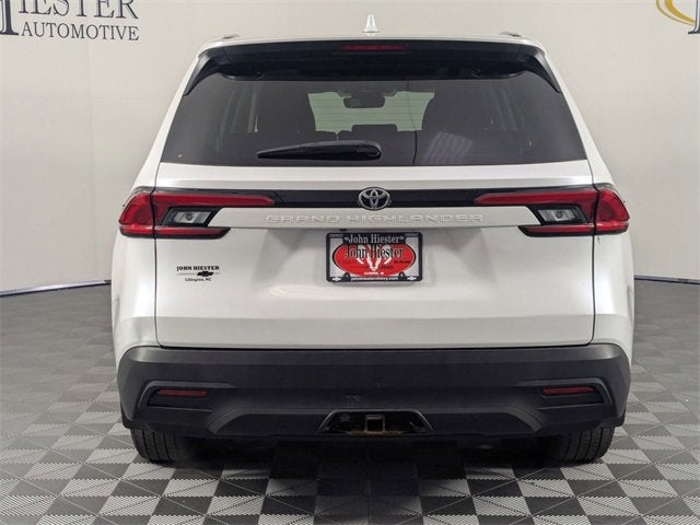 2024 Toyota Grand Highlander XLE
