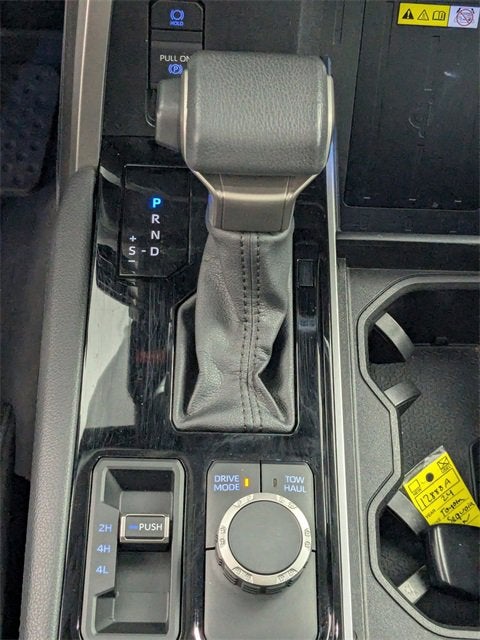 2024 Toyota Sequoia SR5