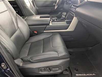 2024 Toyota Sequoia SR5