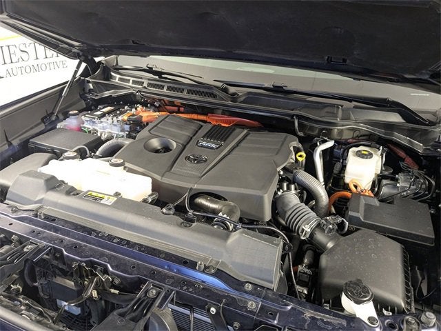 2024 Toyota Sequoia SR5