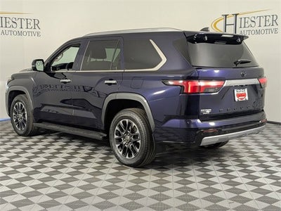 2024 Toyota Sequoia SR5