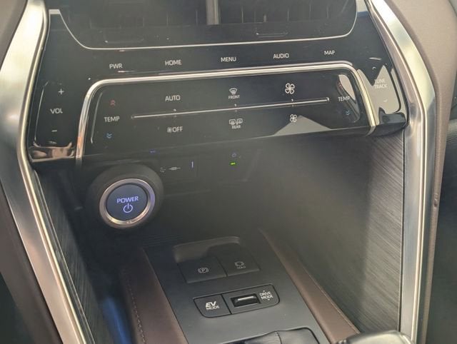 2022 Toyota Venza LE