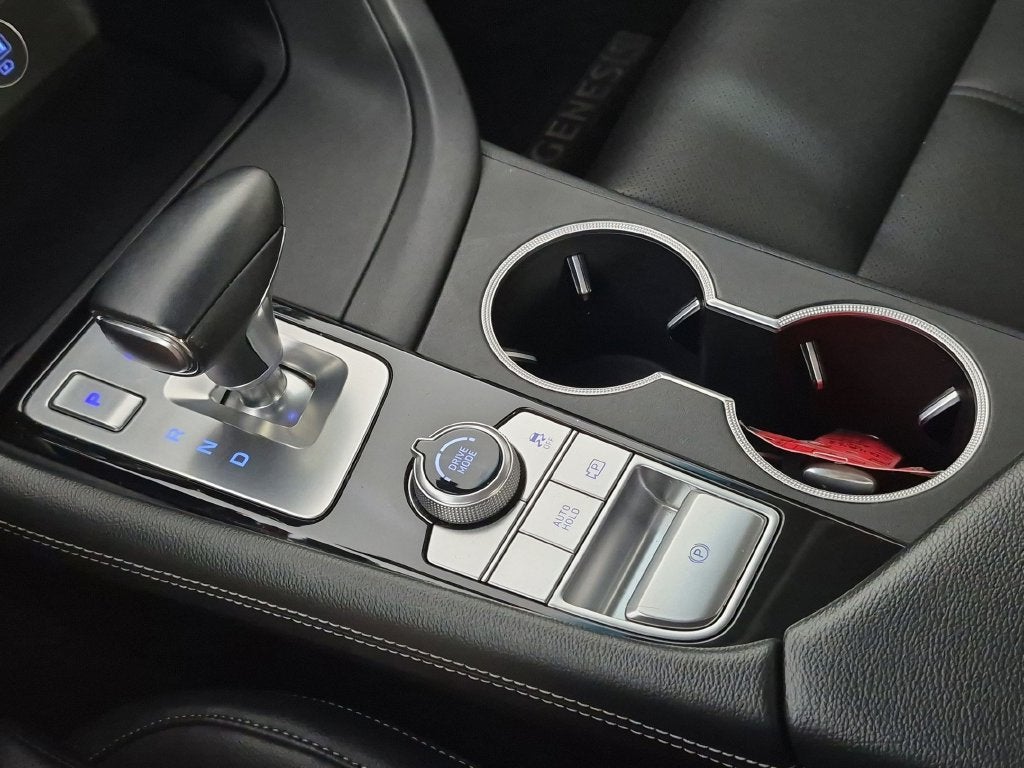 2023 Genesis G70 2.0T RWD