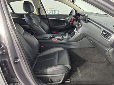 2023 Genesis G70 2.0T RWD