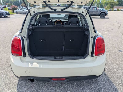 2017 MINI Hardtop Cooper