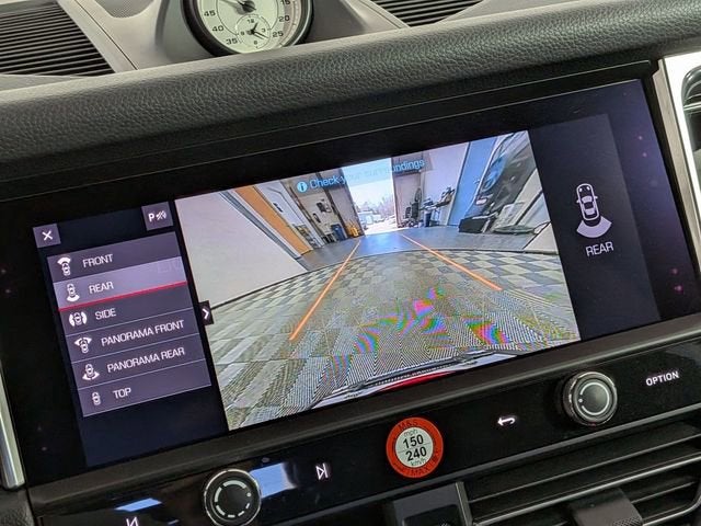 2023 Porsche Macan T