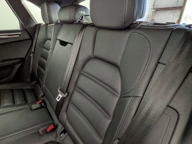 2023 Porsche Macan T