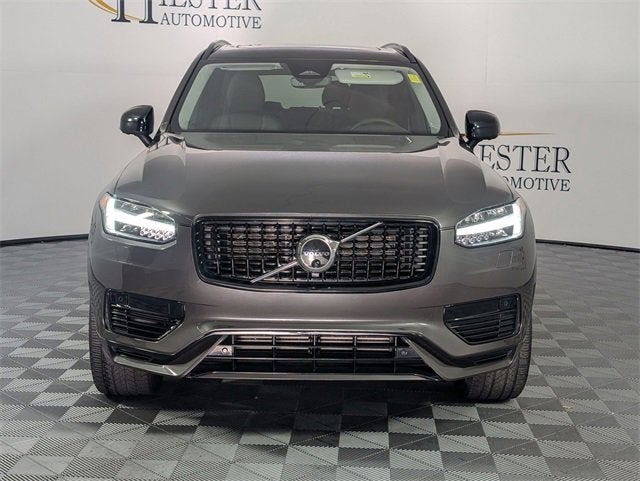 2023 Volvo XC90 Recharge Plug-In Hyb Plus Dark Theme
